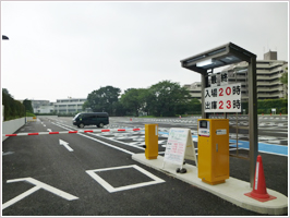 新専用駐車場(研究所跡)の写真1