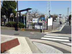 東綾瀬公園入口の写真